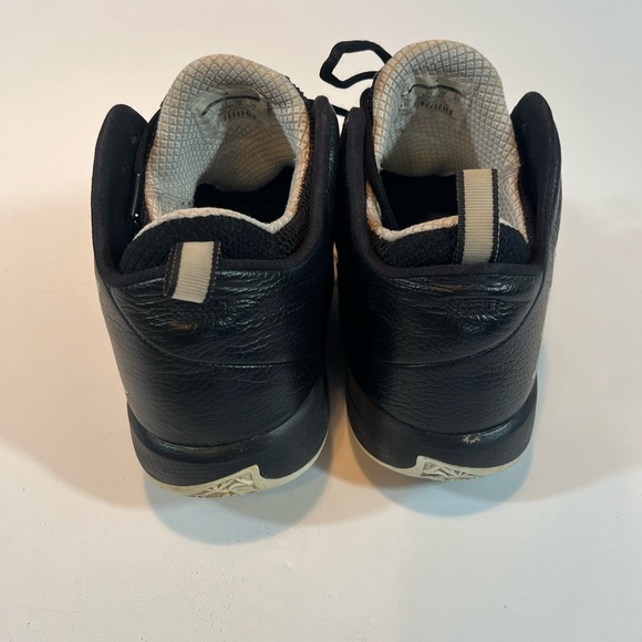 Nike Air Jordan 2011 Q Flight Men’s Size 12 Sneakers Shoes Black 454486-006 - Picture 13 of 14